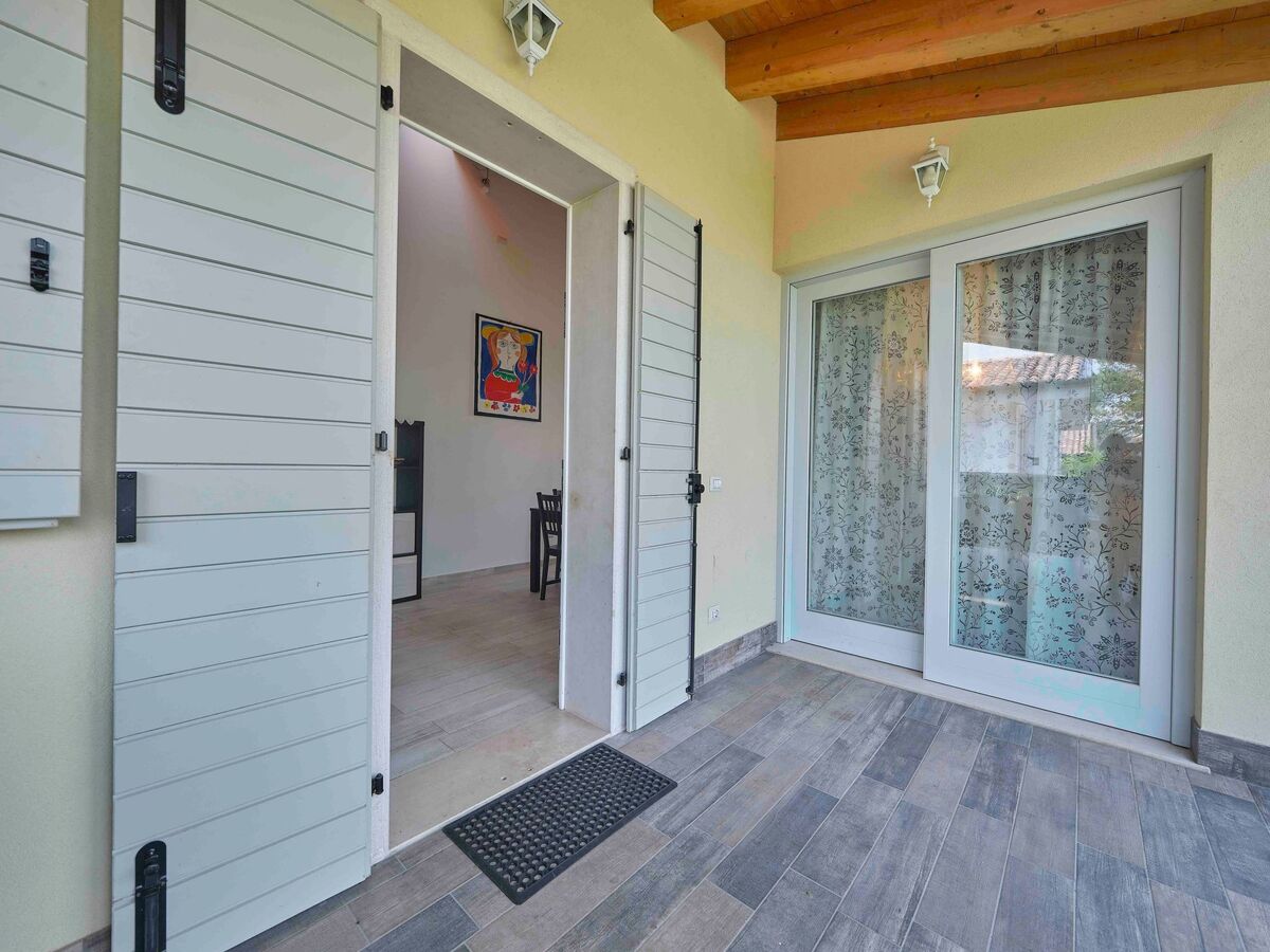 Schönes Ferienhaus Villetta Batik, Maison 6 personnes à Bardolino - Photo 8