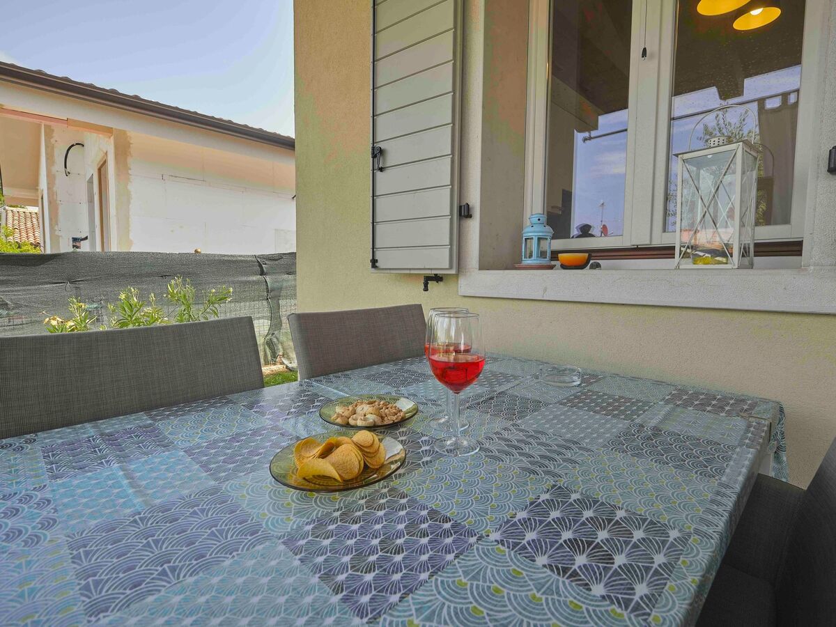 Schönes Ferienhaus Villetta Batik, Maison 6 personnes à Bardolino - Photo 43