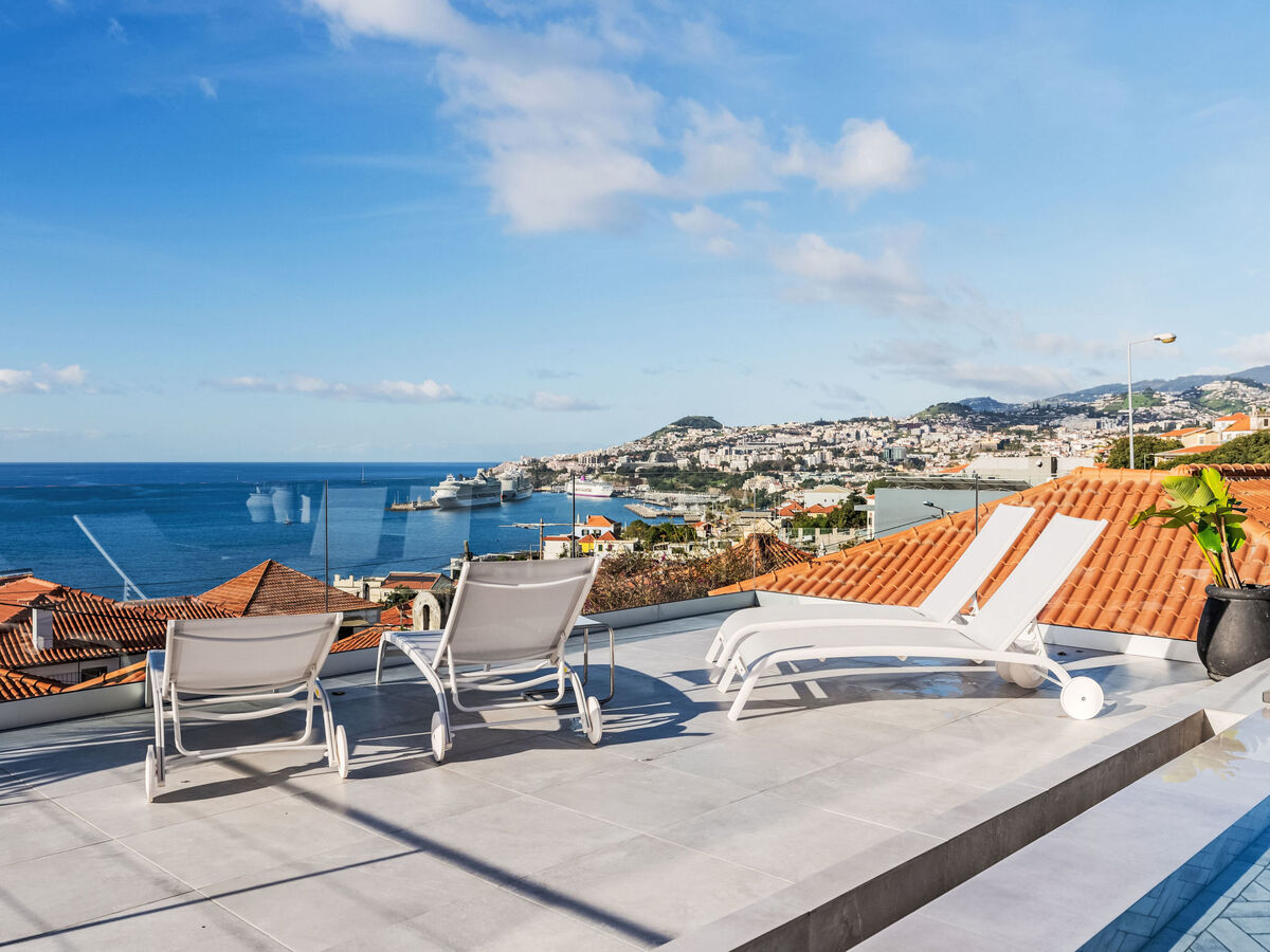 Villa Lazaro à Funchal : piscine chauffée, vue mer et montagne - Photo 38
