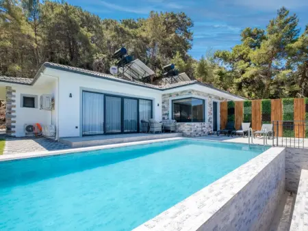 Location maison à Ölüdeniz, Villa mit Infinity in Fethiye Faralya