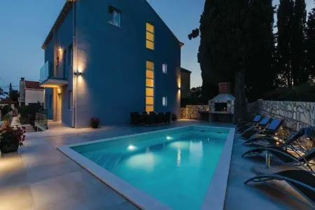 Location villa à Zaton, Escapade à Zaton près de la mer Adriatique