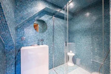SG-138-BLANCHE-Y, Séjour de luxe – Chalet confortable avec jacuzzi - Photo 49