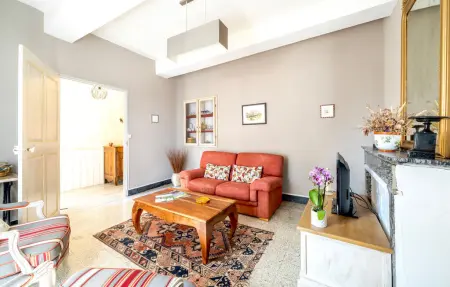 Maison de charme à Jonquerettes, 90 m², jardin 700 m² : photo 4