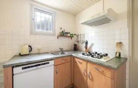 Maison de charme à Jonquerettes, 90 m², jardin 700 m² : photo 6