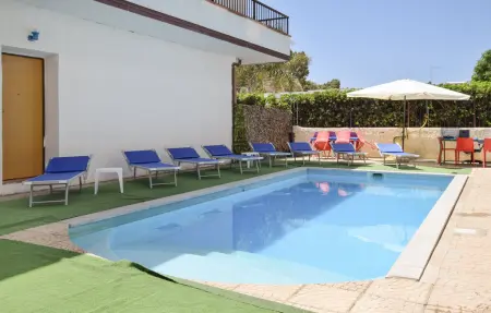 Appartement 4 personnes à Palmi : photo 2