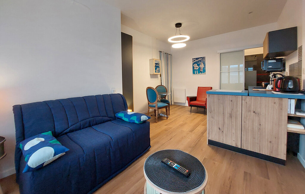 Appartement centre-ville, 200 m de la plage à Royan - Photo 2