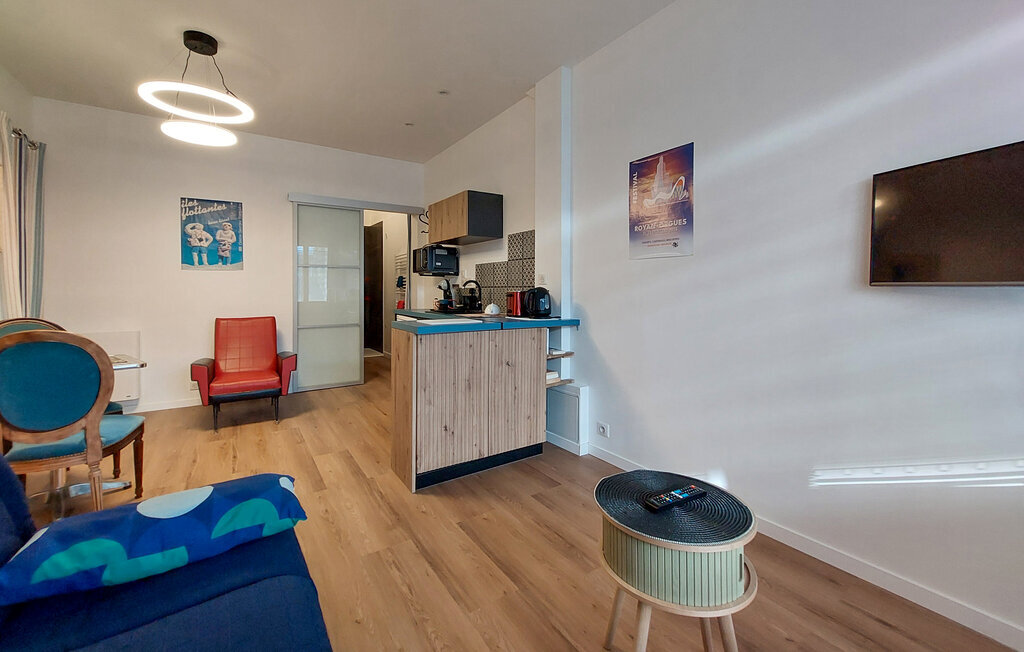 Appartement centre-ville, 200 m de la plage à Royan - Photo 3