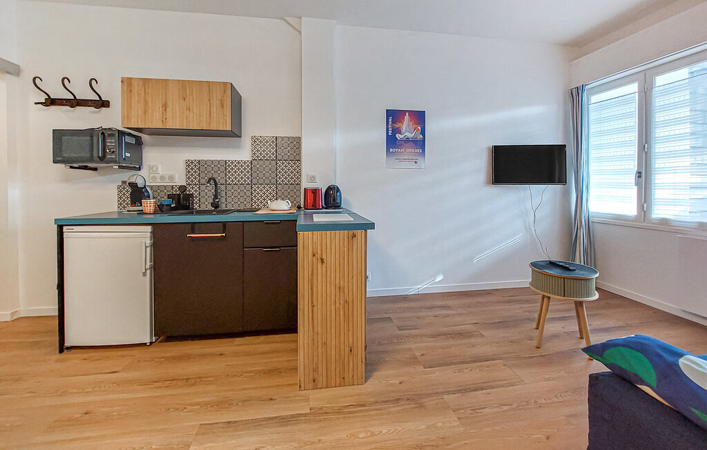 Appartement centre-ville, 200 m de la plage à Royan - Photo 11