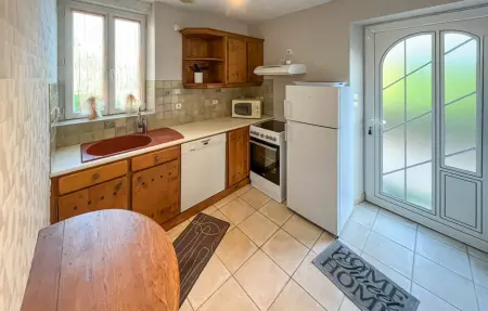 Maison en pierre avec jardin à Heugueville-sur-Sienne : photo 6