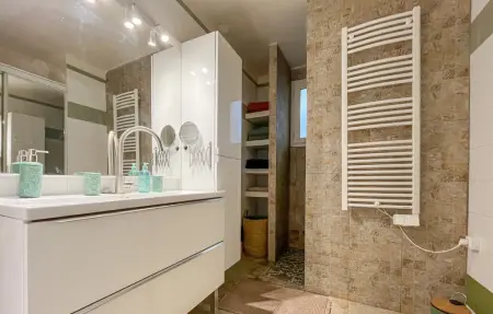 Maison 8 pers. avec piscine privée à Aramon : photo 17