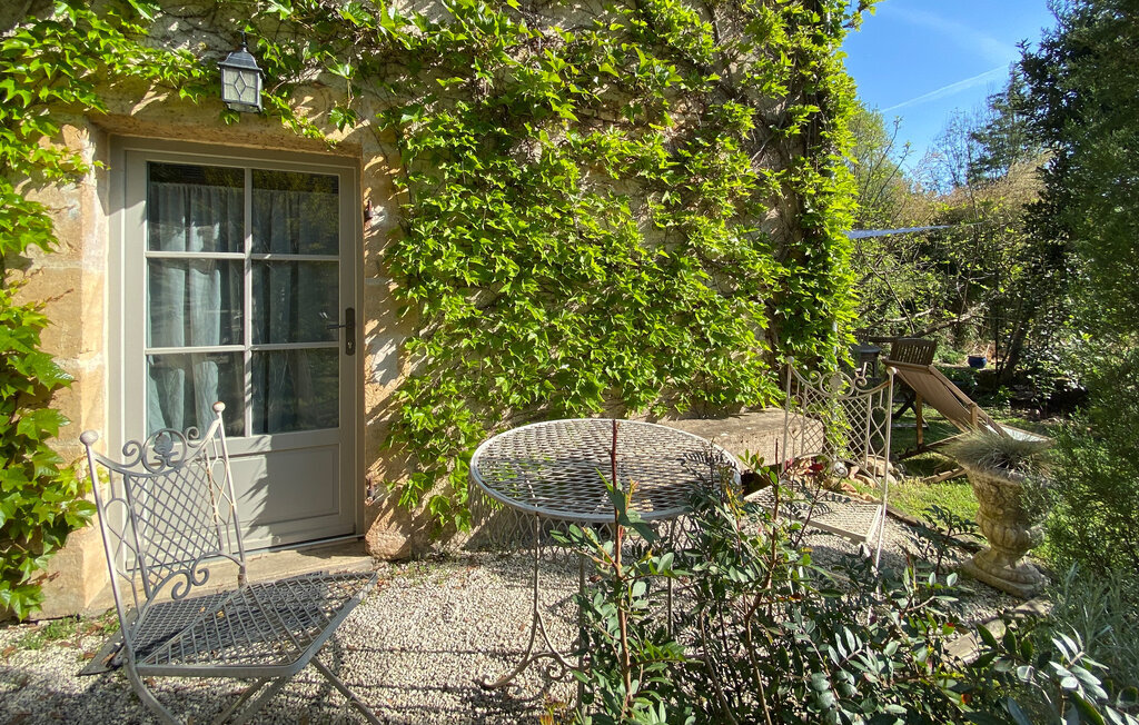 Maison en pierre du Périgord, jardin clôturé 100m² - Photo 2