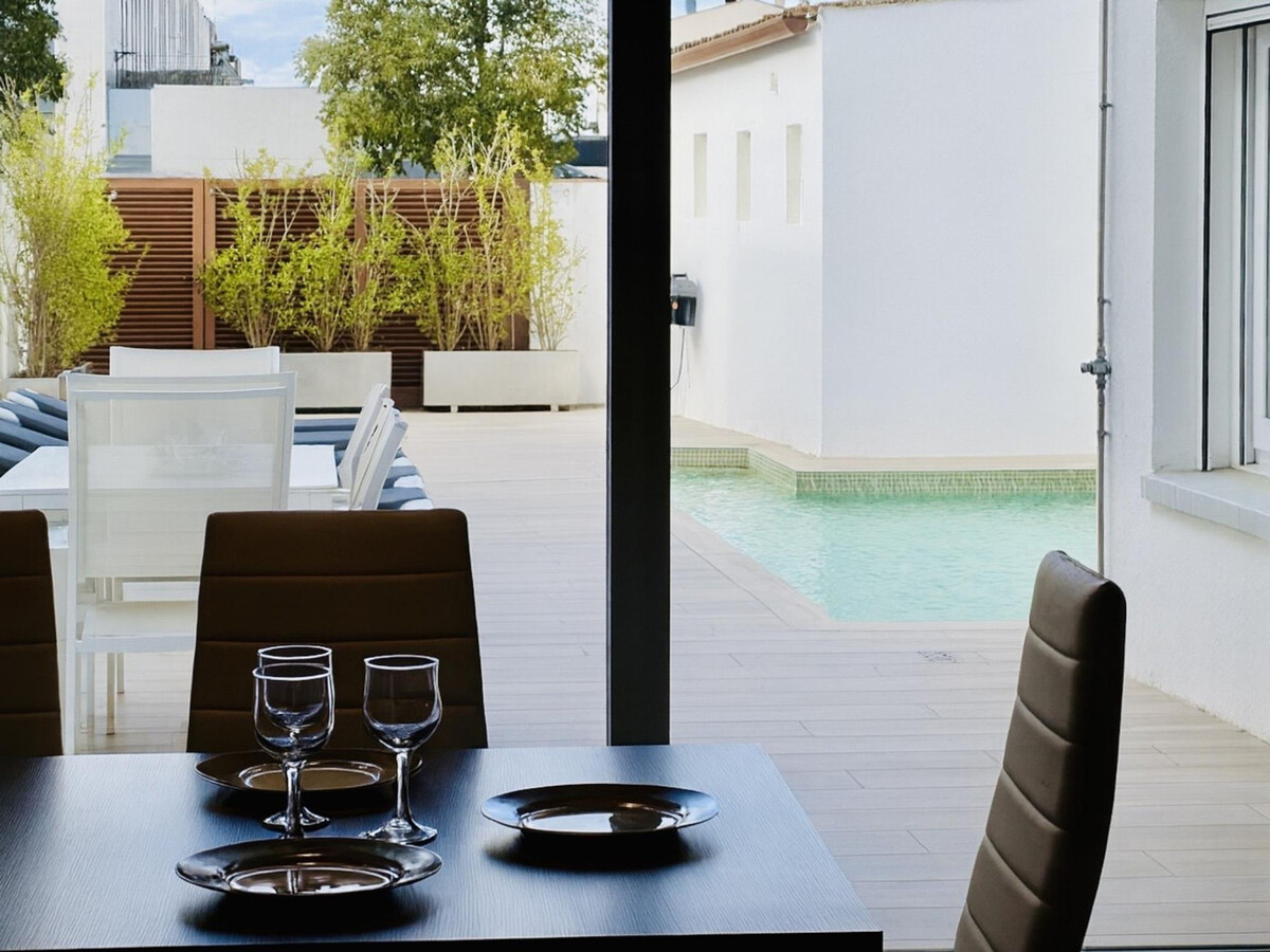 Villa Can Sala Costa Brava : piscine & terrasse à Santa Cristina - Photo 4