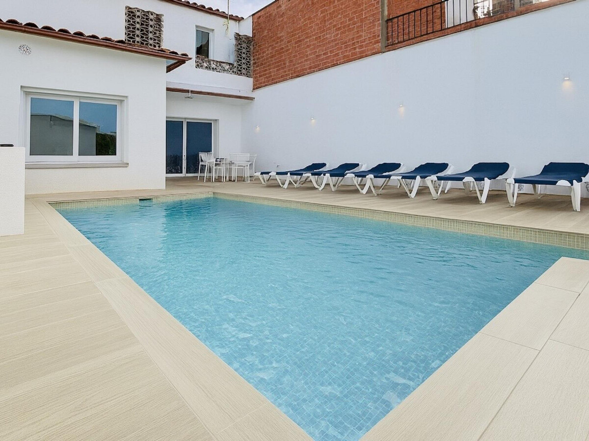 Villa Can Sala Costa Brava : piscine & terrasse à Santa Cristina - Photo 7