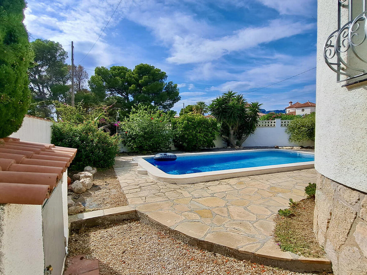 Villa Sol Miami Platja : 3 ch, piscine privée, 429m² terrain - Photo 7