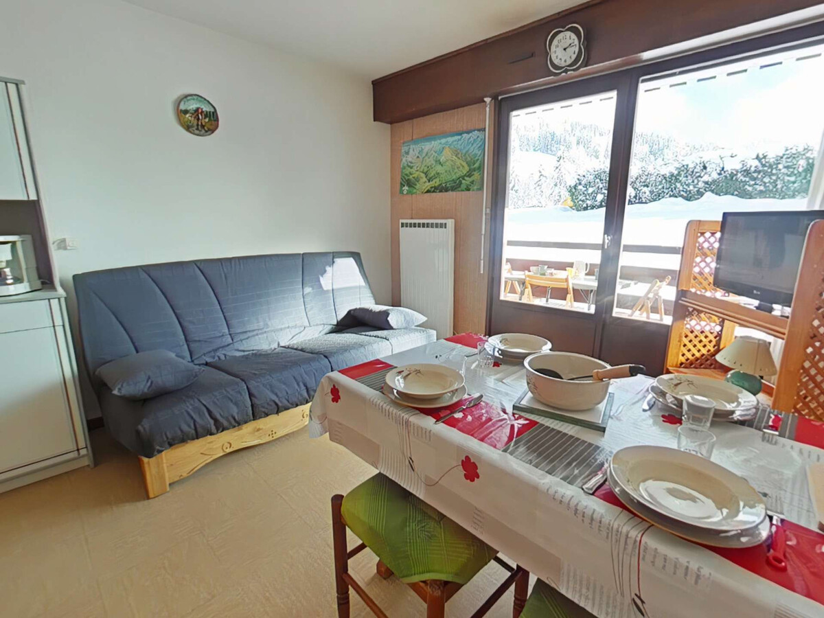 Studio 4 pers. balcon sud, vue Aravis au Grand-Bornand - Photo 2