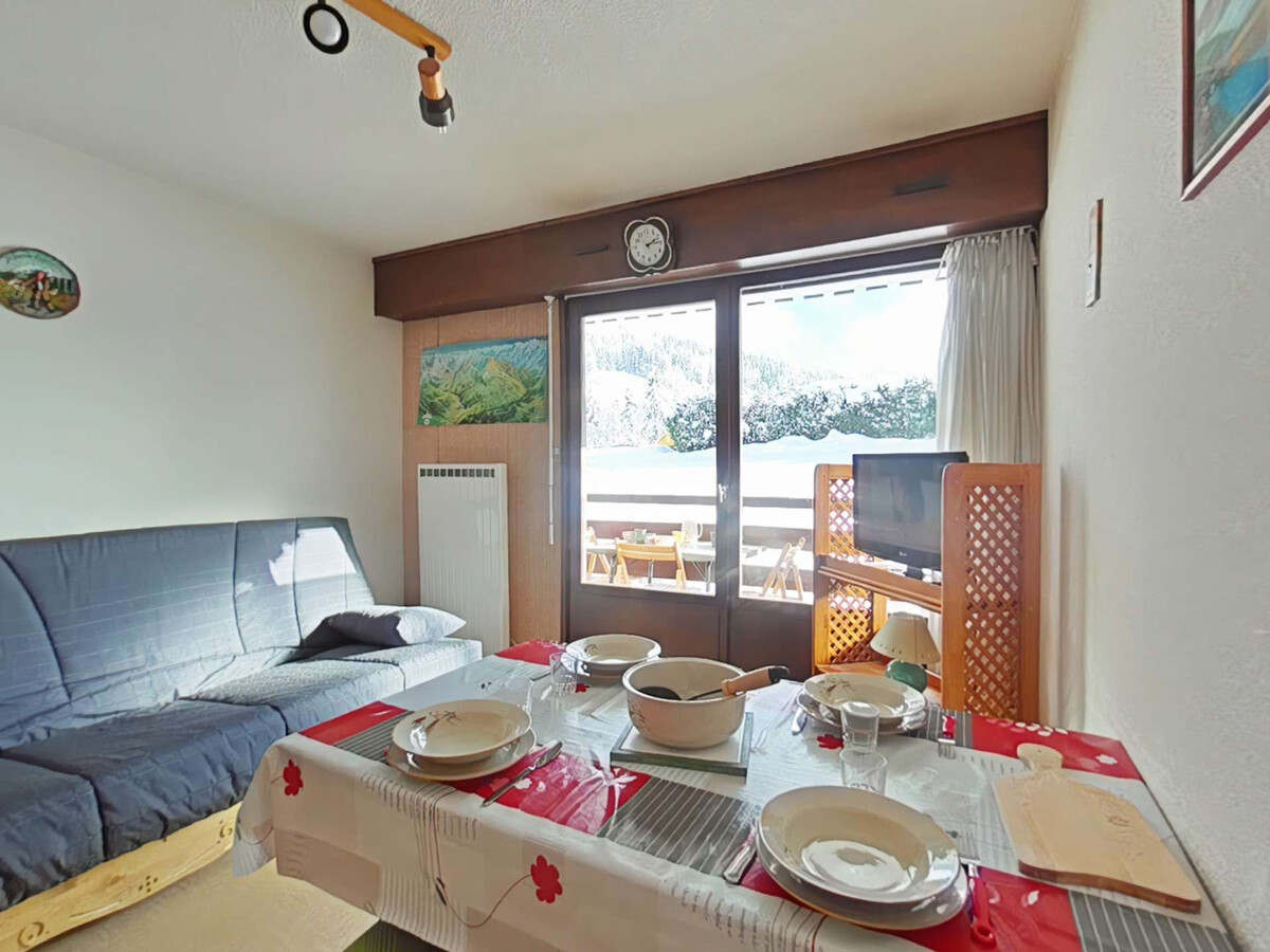 Studio 4 pers. balcon sud, vue Aravis au Grand-Bornand - Photo 5