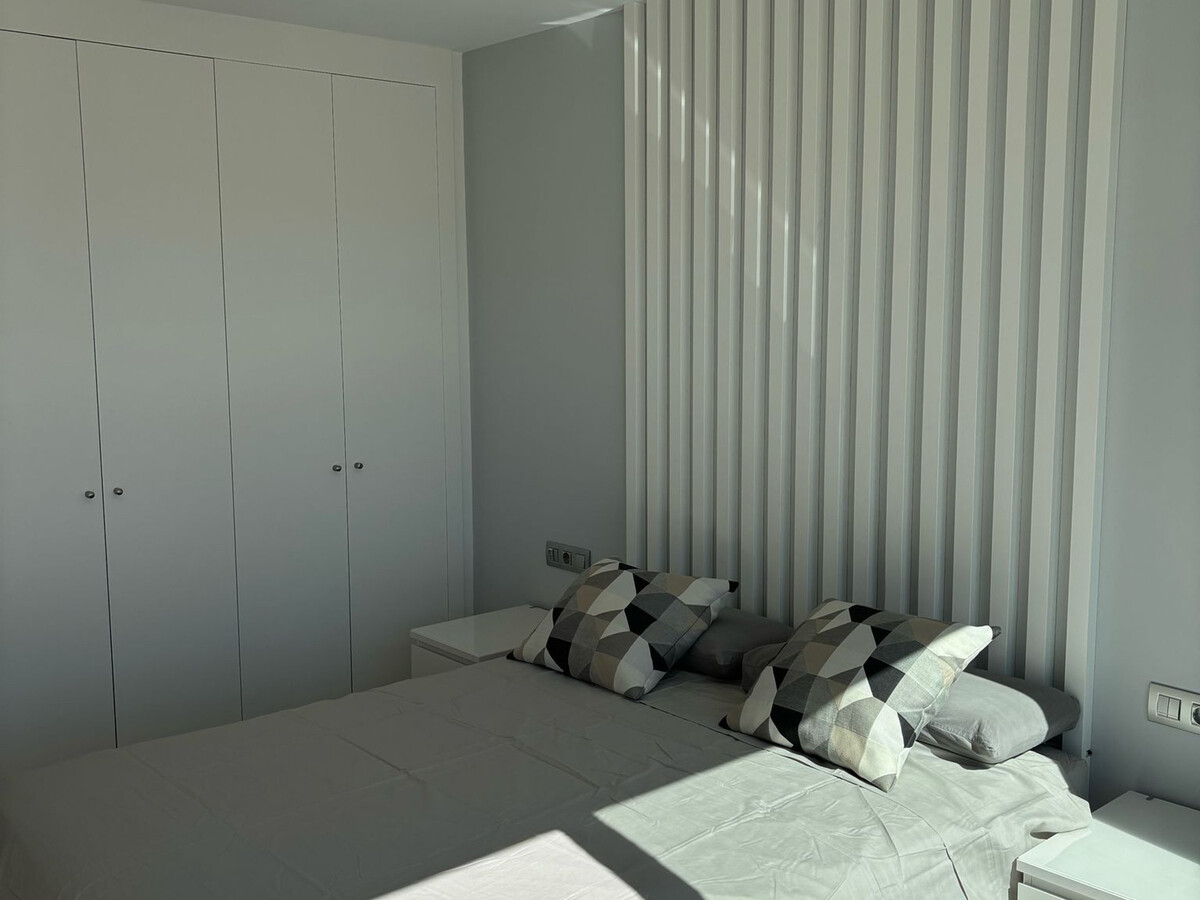 Appartement 97 m² Caleta de Vélez, vue mer et piscine - Photo 4