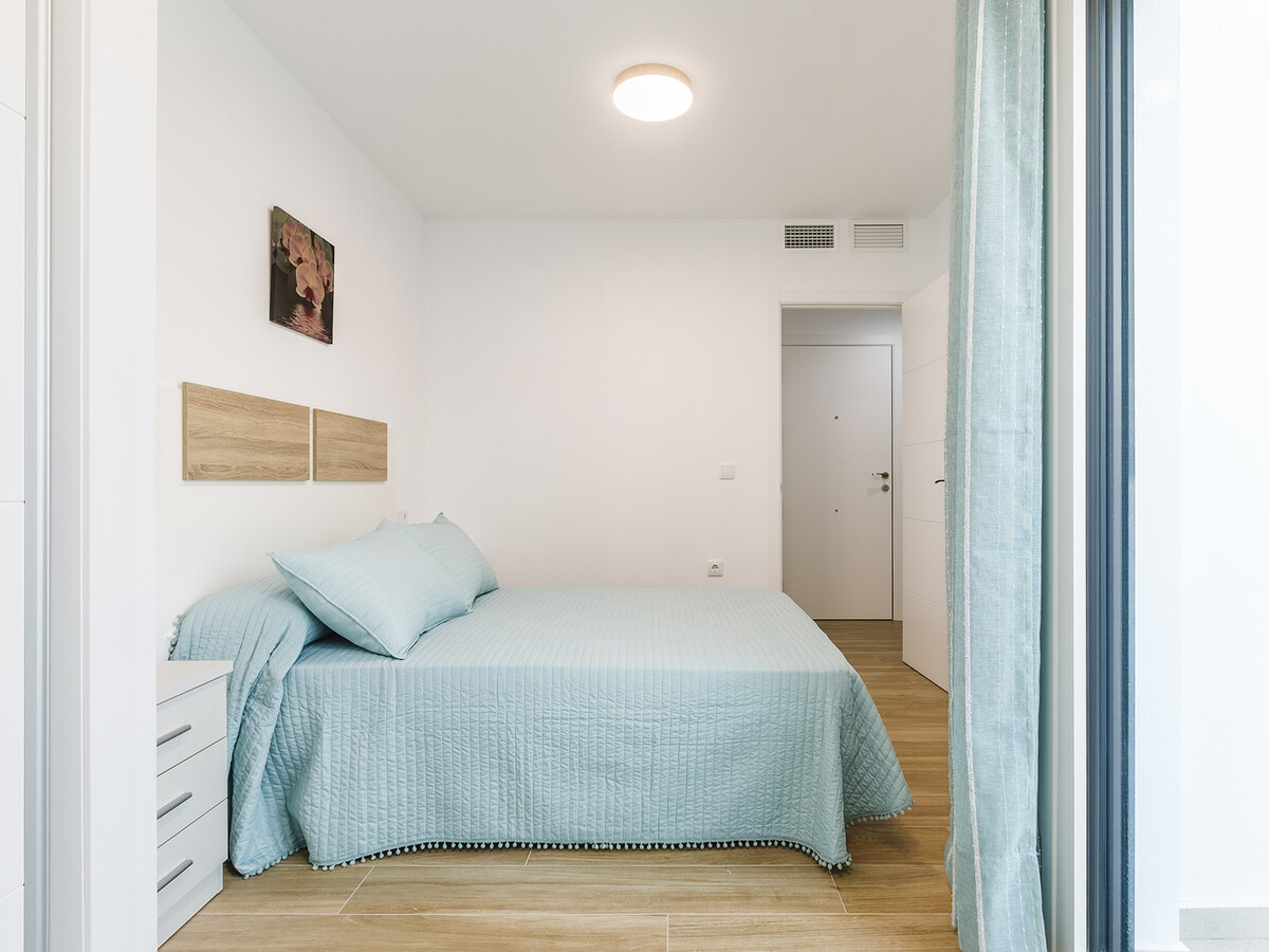 Appartement moderne 1 chambre à Torre del Mar, terrasse 20 m² - Photo 4