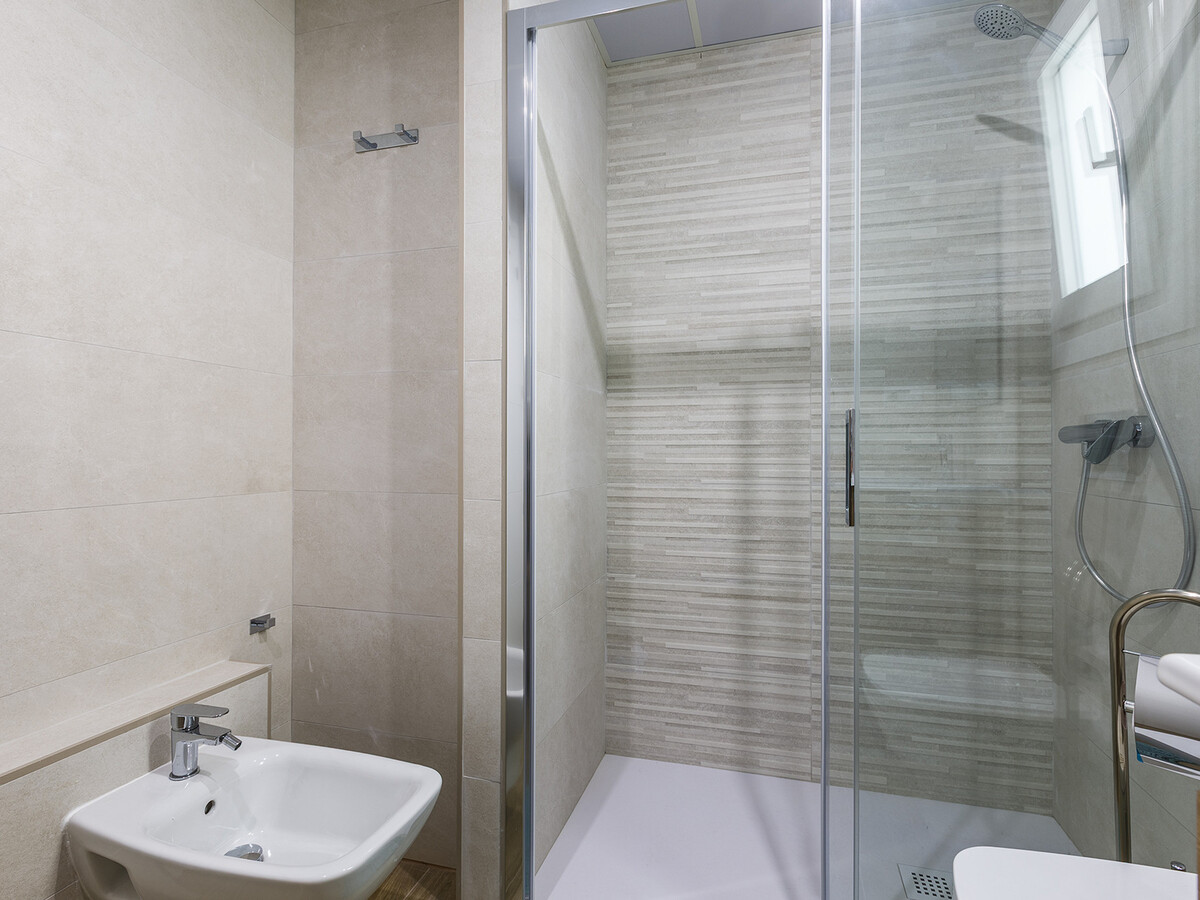 Appartement moderne 1 chambre à Torre del Mar, terrasse 20 m² - Photo 6