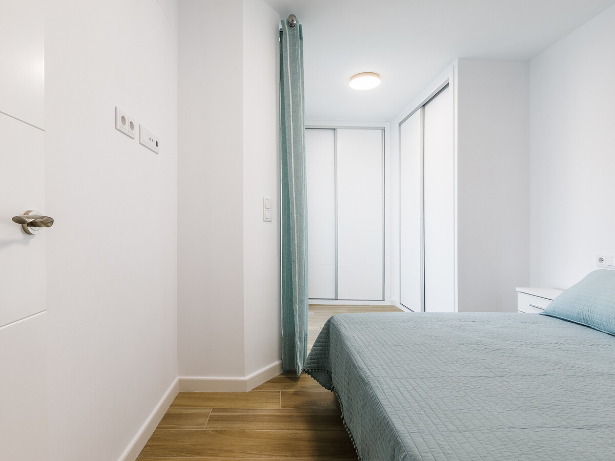 Appartement moderne 1 chambre à Torre del Mar, terrasse 20 m² - Photo 12