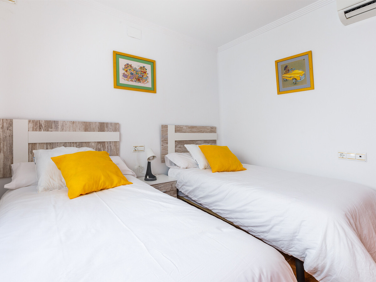 Appartement 2 chambres avec terrasse au centre de Torre del Mar - Photo 7
