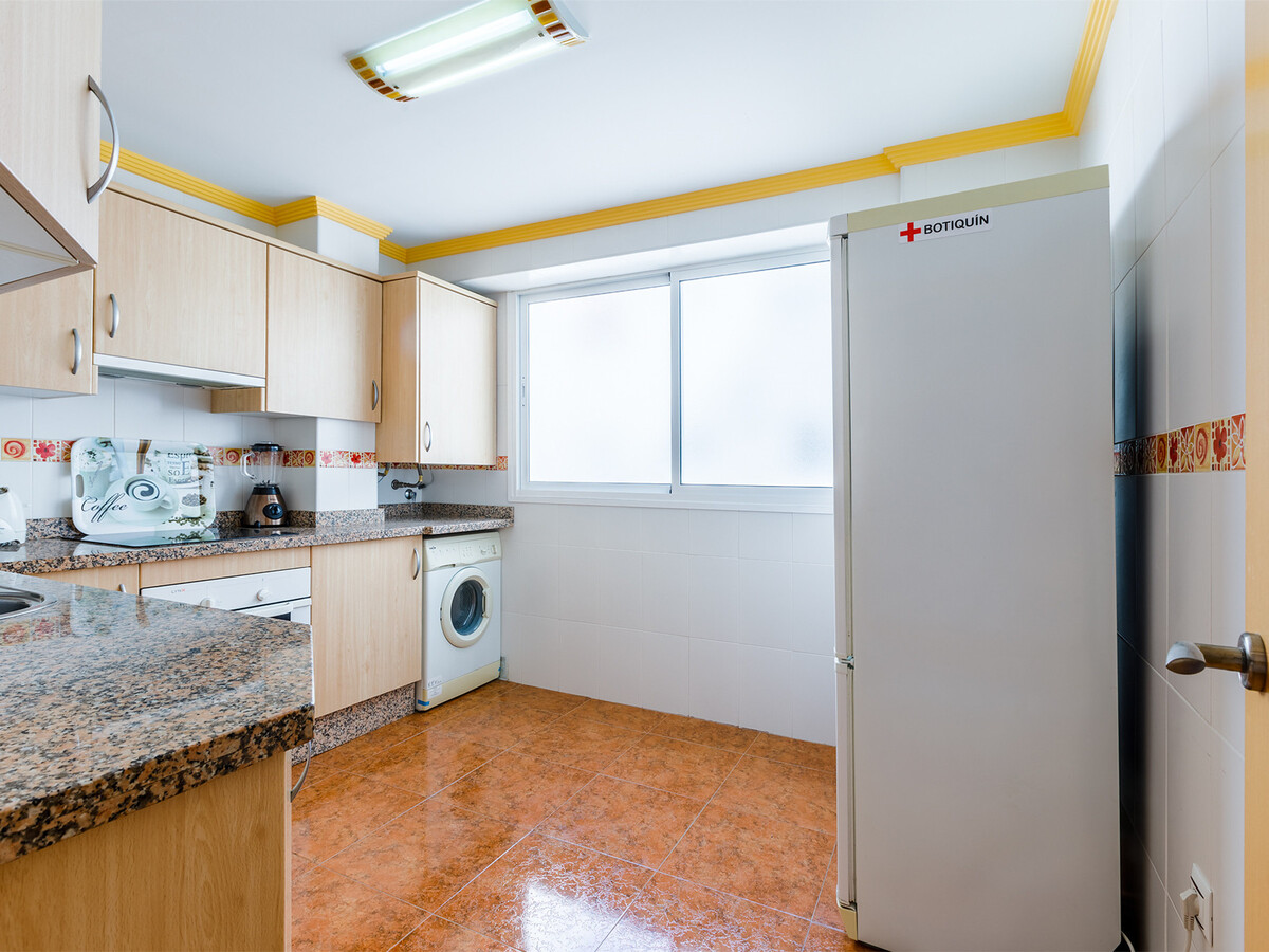 Appartement 2 chambres avec terrasse au centre de Torre del Mar - Photo 22