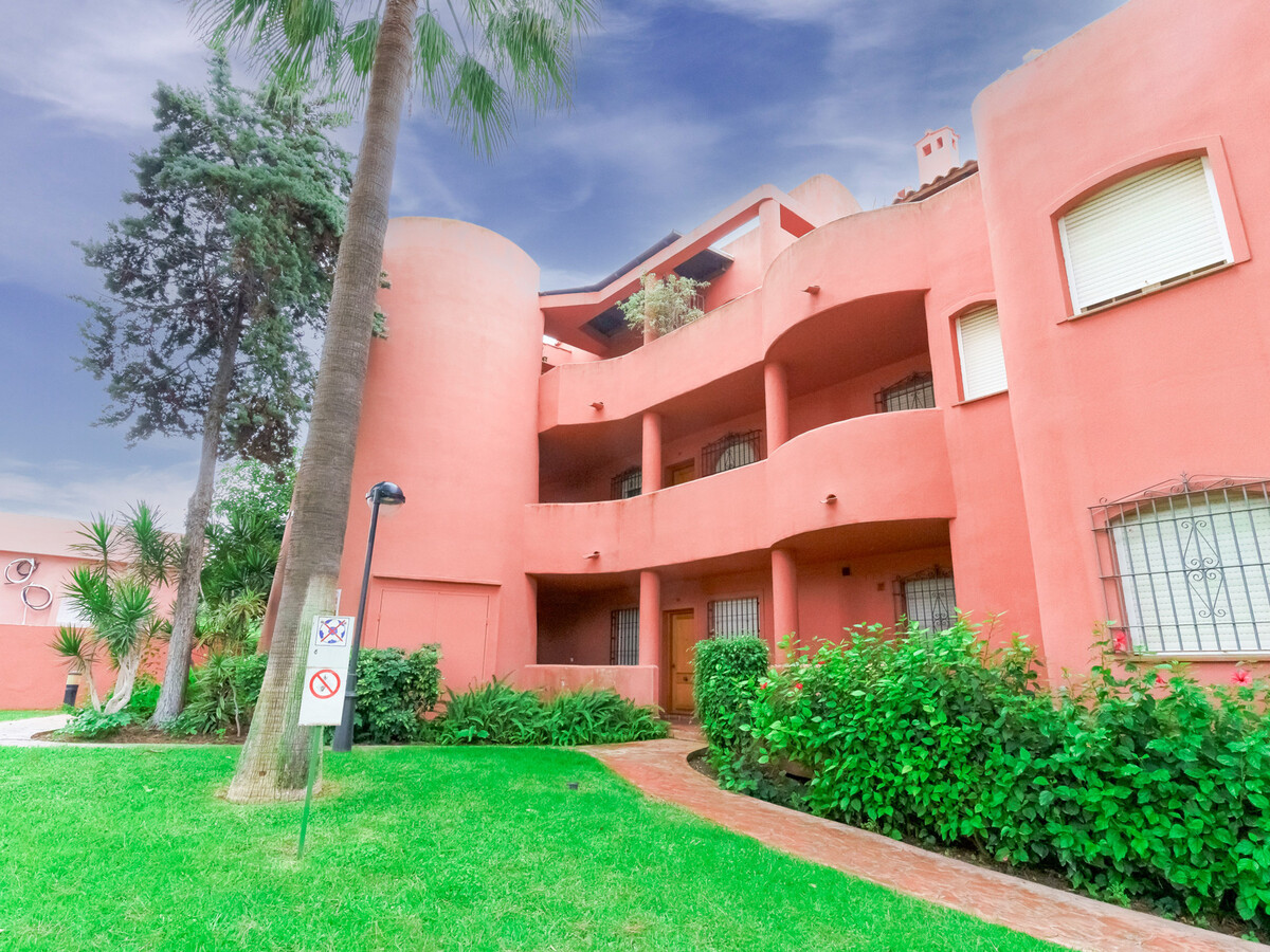 Appartement 2 chambres Marbella, terrasse et jacuzzi - Photo 10