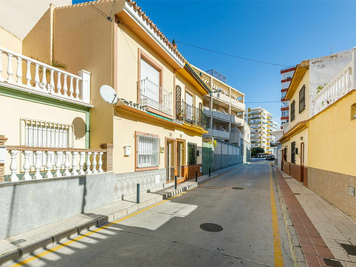 Maison mitoyenne 3 chambres, 50 m² de terrasse à Torre del Mar - Photo 13