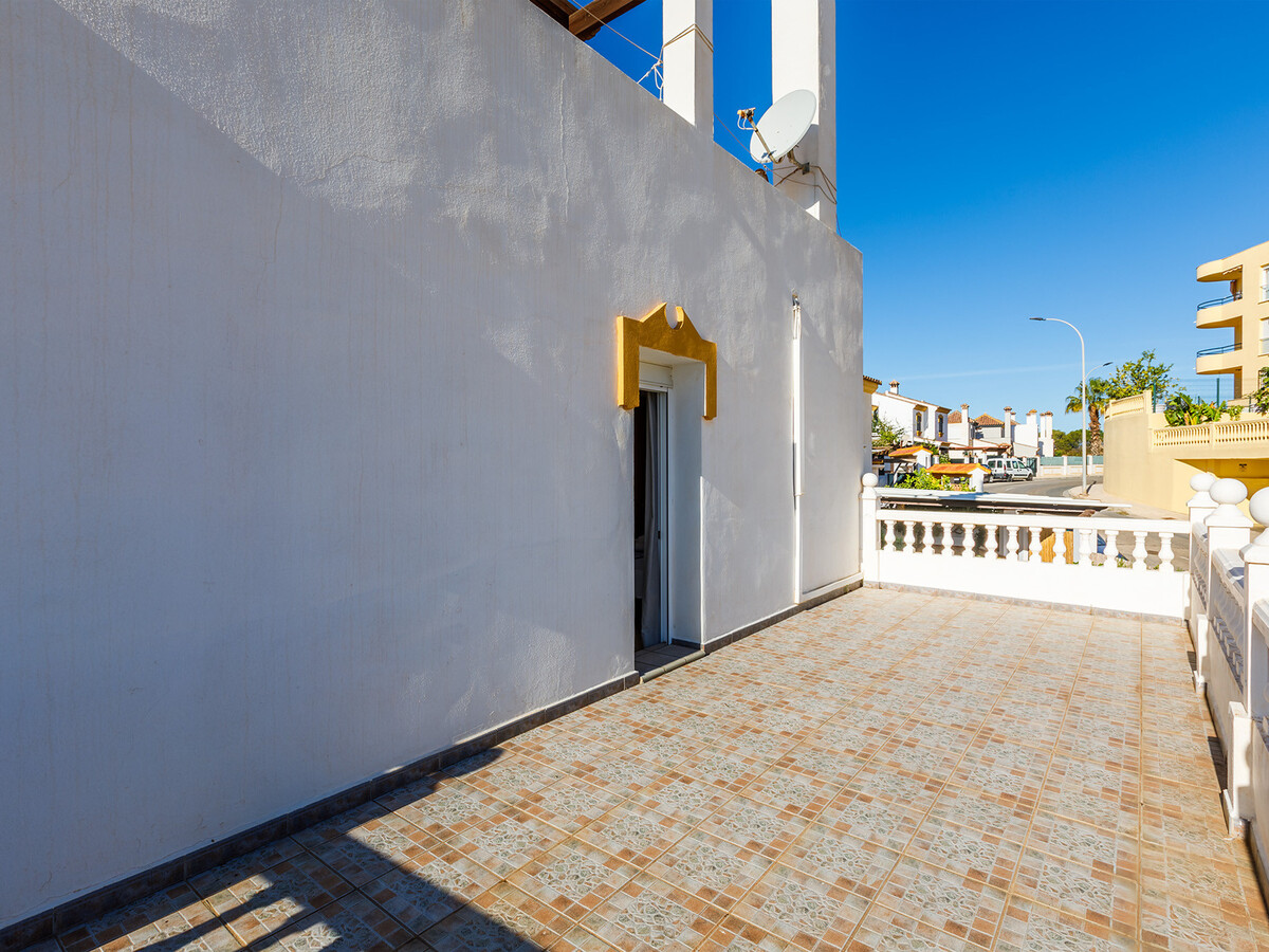 Maison 3 chambres Torre del Mar, piscine privée - Photo 18