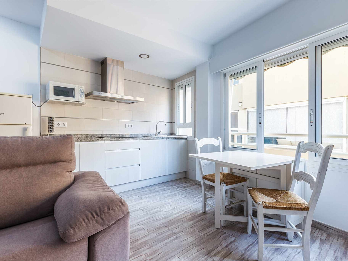 Studio 45 m² climatisé avec cuisine américaine - Photo 15