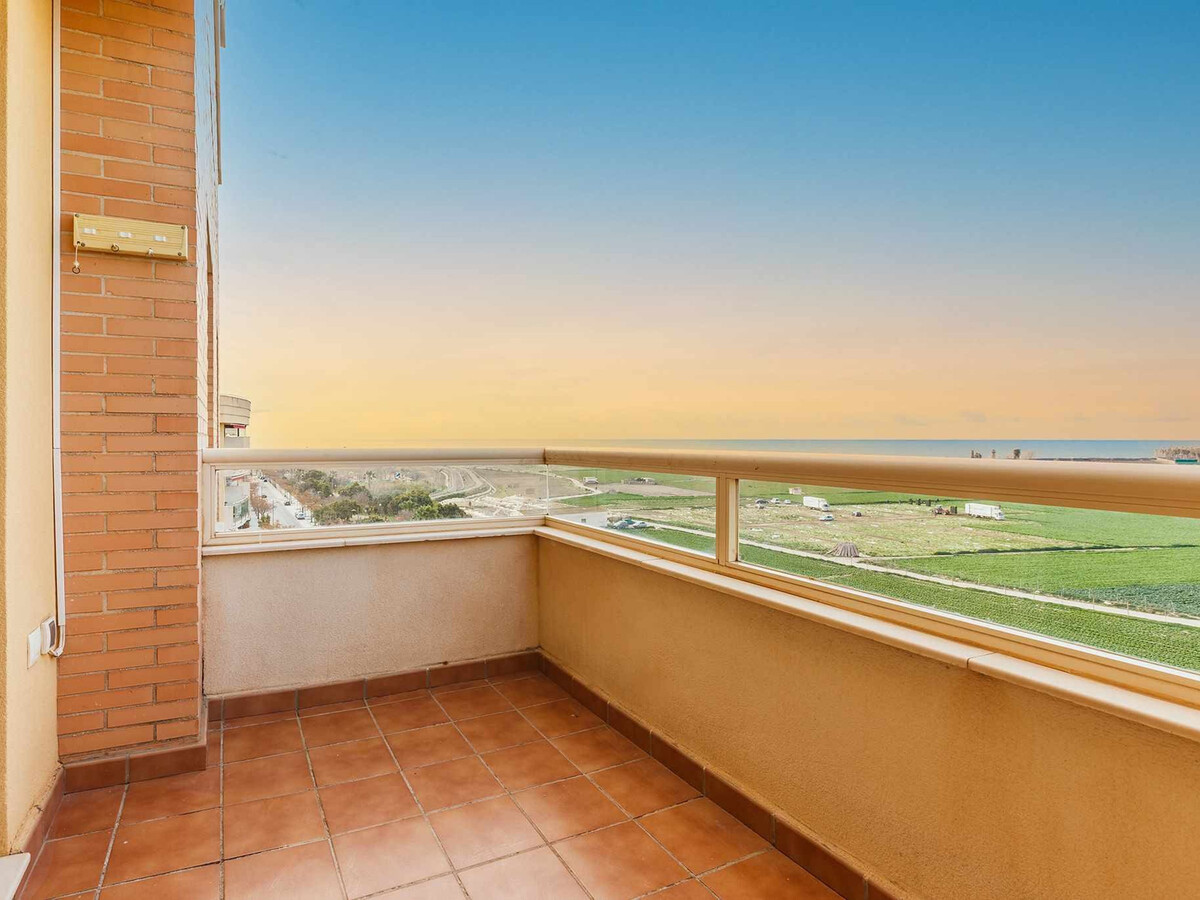 Appartement 3 chambres Torre del Mar, piscine et parking - Photo 2