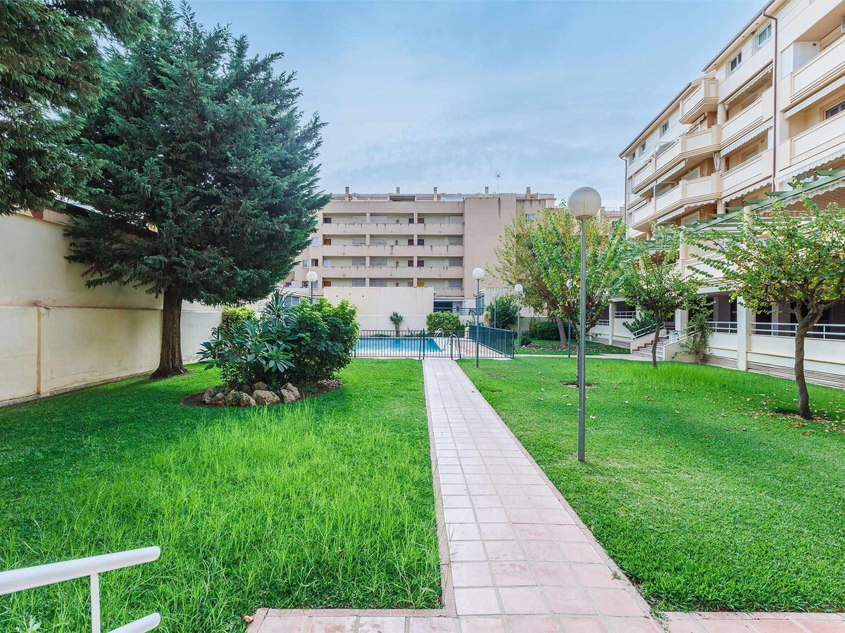 Appartement 3 chambres Torre del Mar, 90 m² avec terrasse - Photo 2