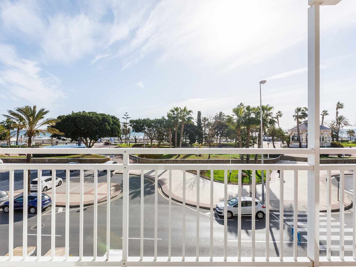 Appartement front de mer Torre del Mar, 2 ch., climatisé - Photo 8