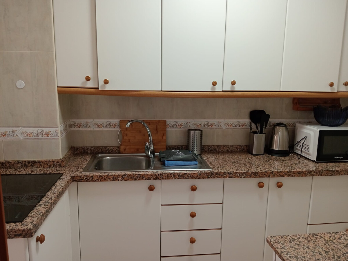 Appartement 2 chambres Torre del Mar avec piscine - Photo 18