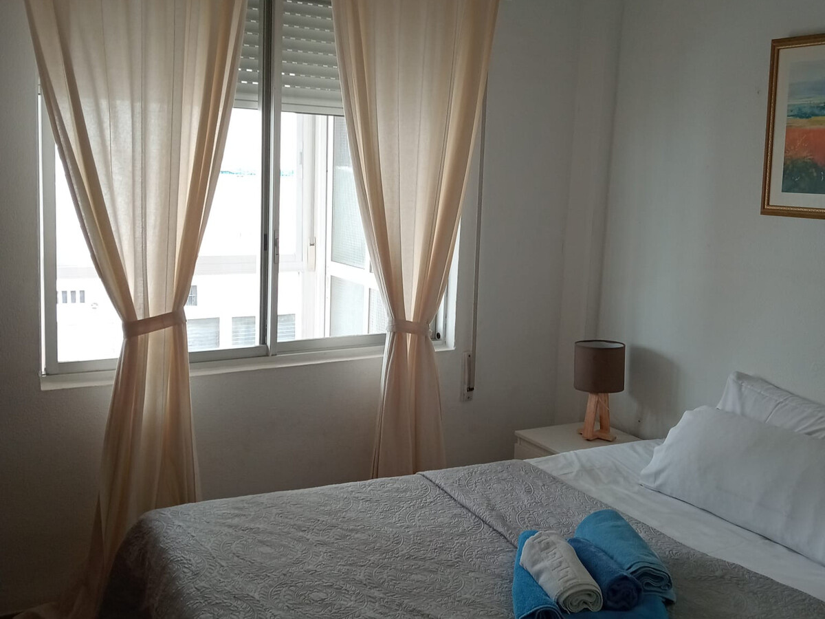 Appartement 2 chambres Torre del Mar avec piscine - Photo 21