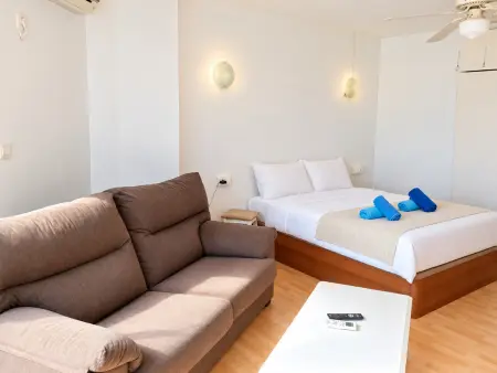 Studio 35m² Torre del Mar, piscine & wifi : photo 14