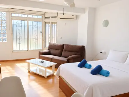 Studio 35m² Torre del Mar, piscine & wifi : photo 21