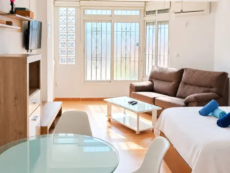 Studio 35m² Torre del Mar, piscine & wifi : photo 22