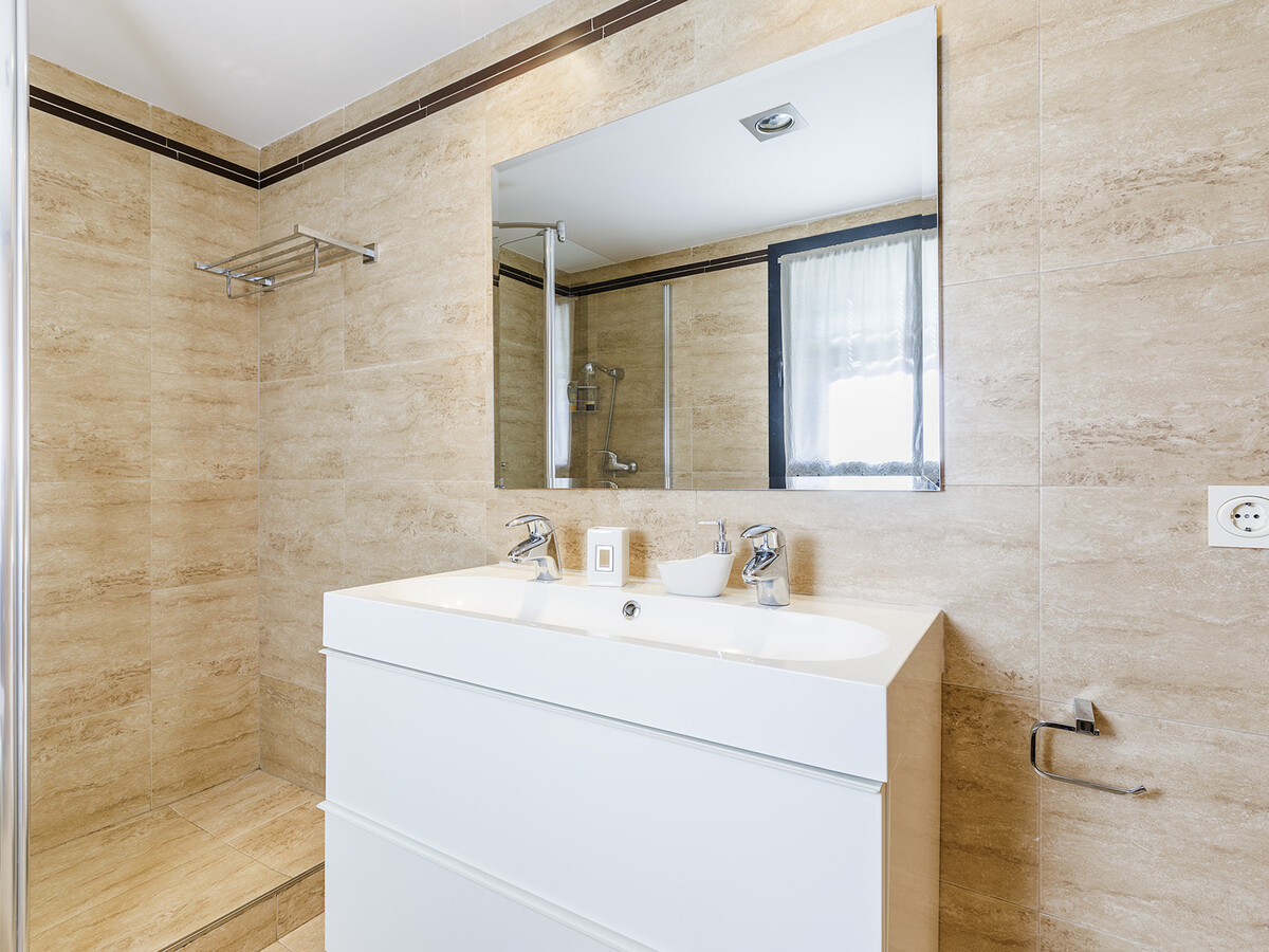 Penthouse moderne avec terrasse à Torre del Mar - Photo 15