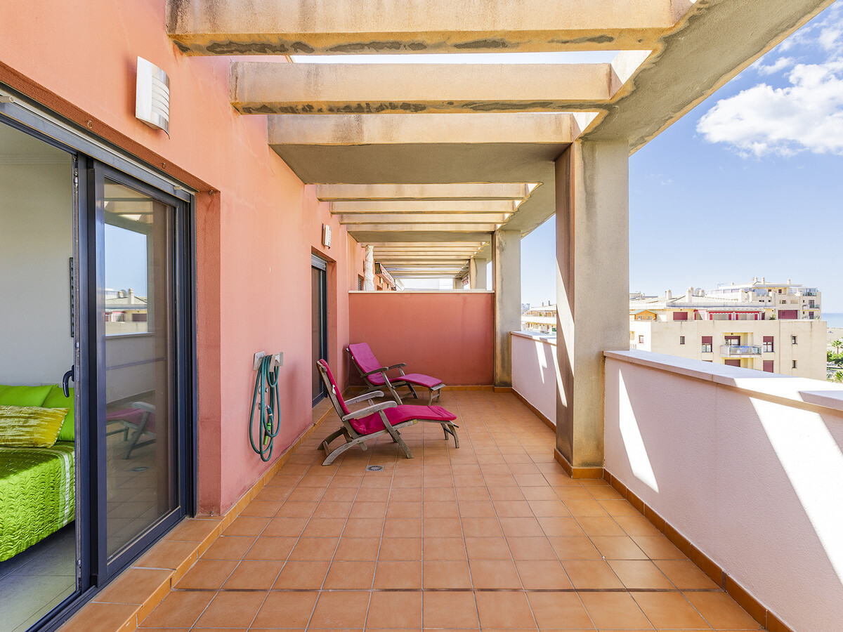 Penthouse moderne avec terrasse à Torre del Mar - Photo 29