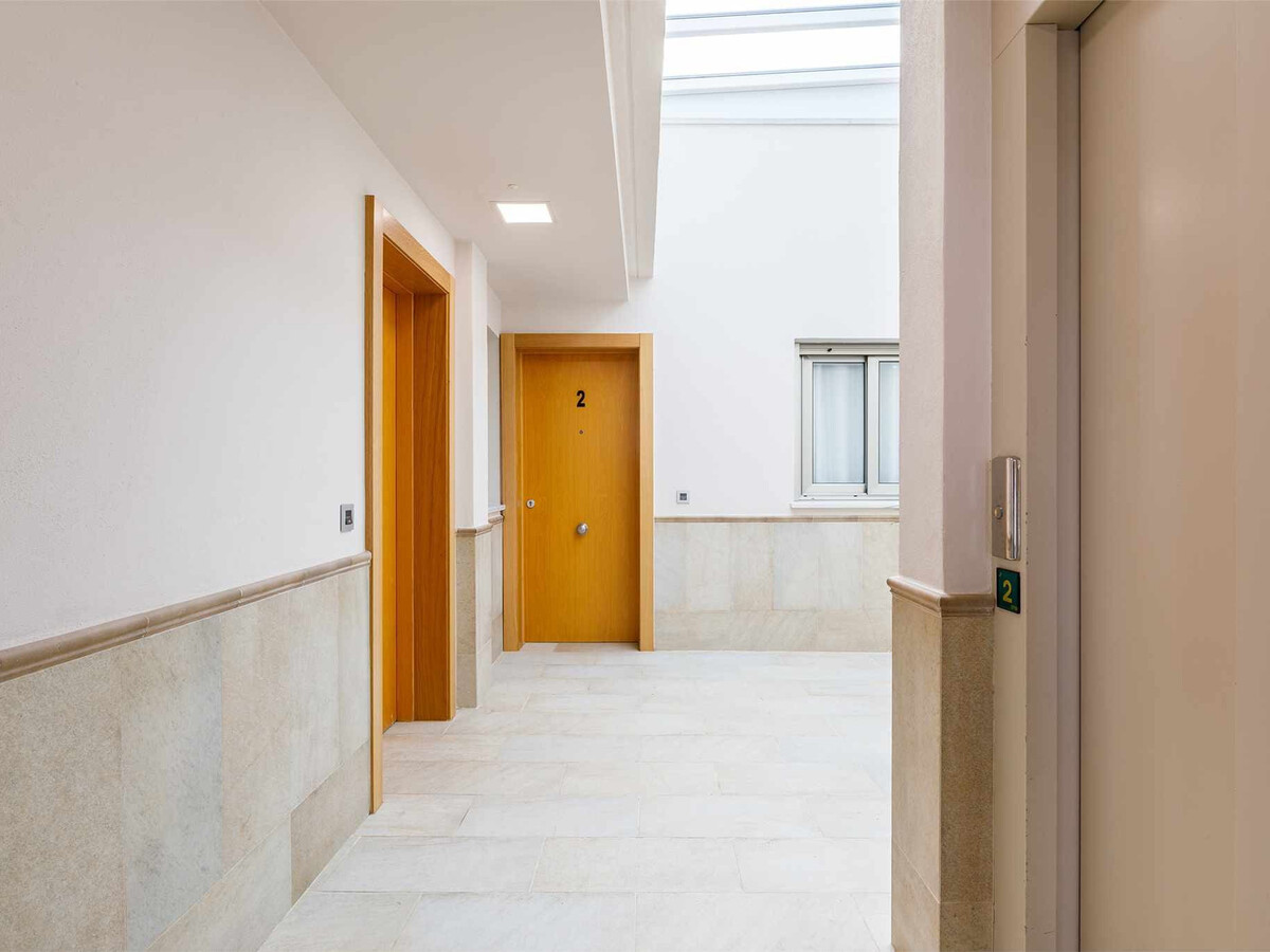 Appartement moderne 2 chambres, 40 m² de terrasse - Photo 12