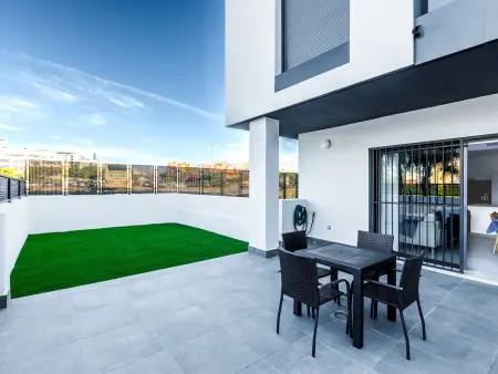 Location appartement à Torre del Mar, Charmant appartement 2 chambres avec piscine commune à Torre del Mar