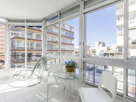 Location appartement à Torre del Mar, Appartement en front de plage à Torre del Mar avec piscine et climatisation