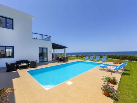 Location maison à Pomos, Artemis Villa - 3-Schlafzimmer-Villa mit Meerblick und privatem Swimmingpool