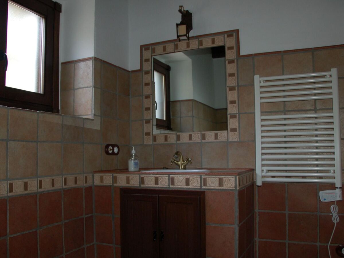 Villa Lagarin, maison de campagne avec piscine privée - Photo 25