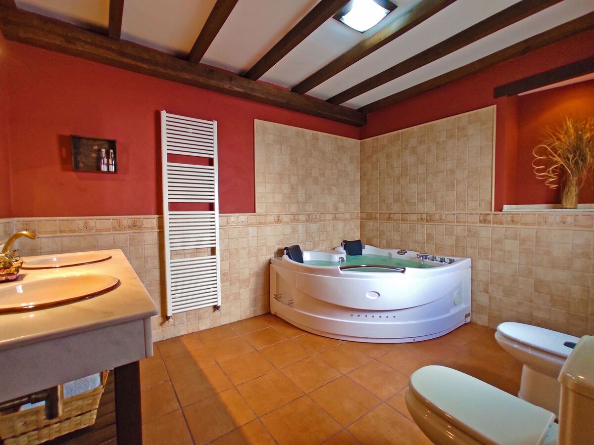 Maison rurale 3 chambres avec jacuzzi à Valor - Photo 7