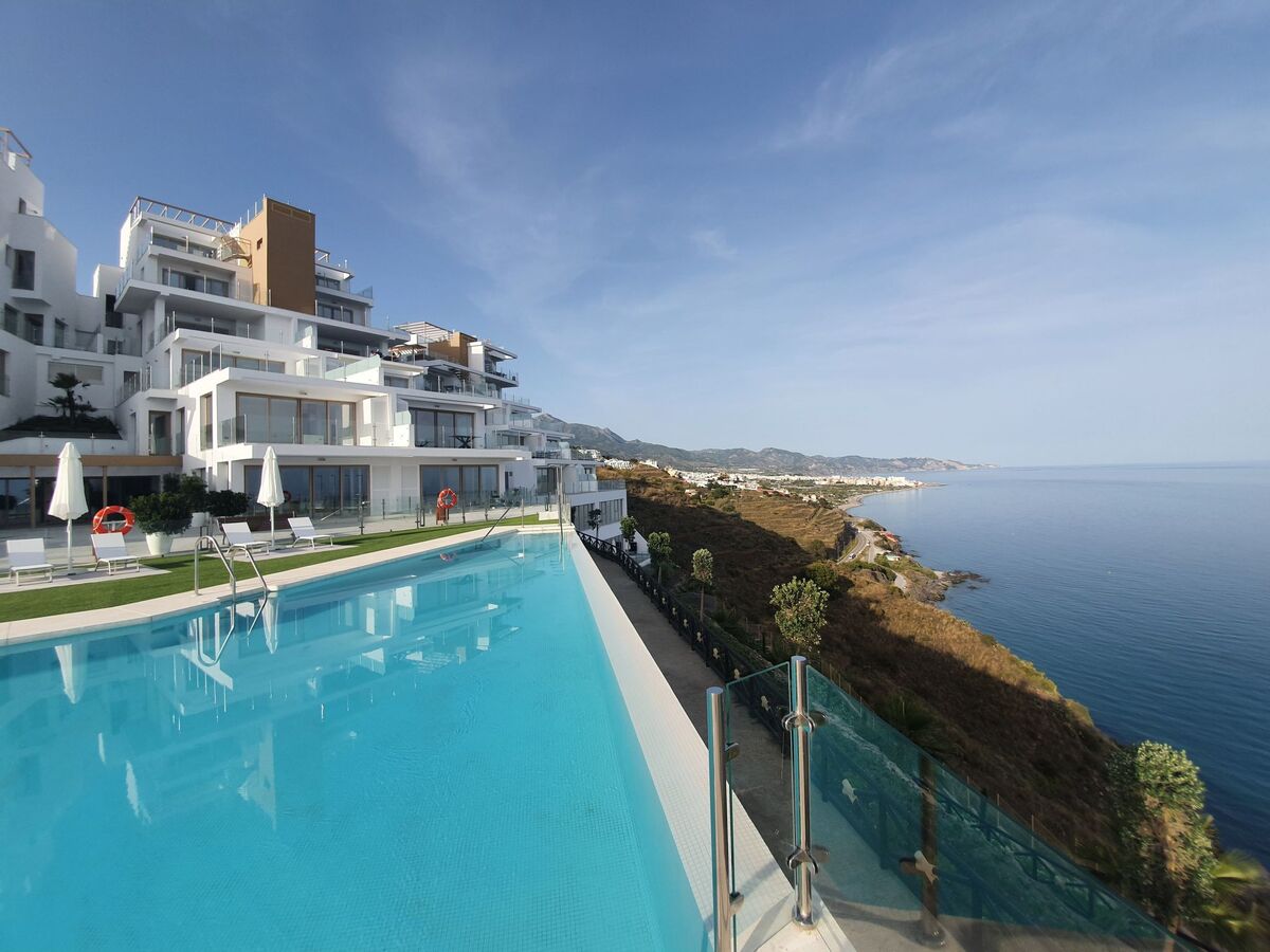 Appartement 2 chambres Nerja, vue mer 180° et piscine - Photo 7