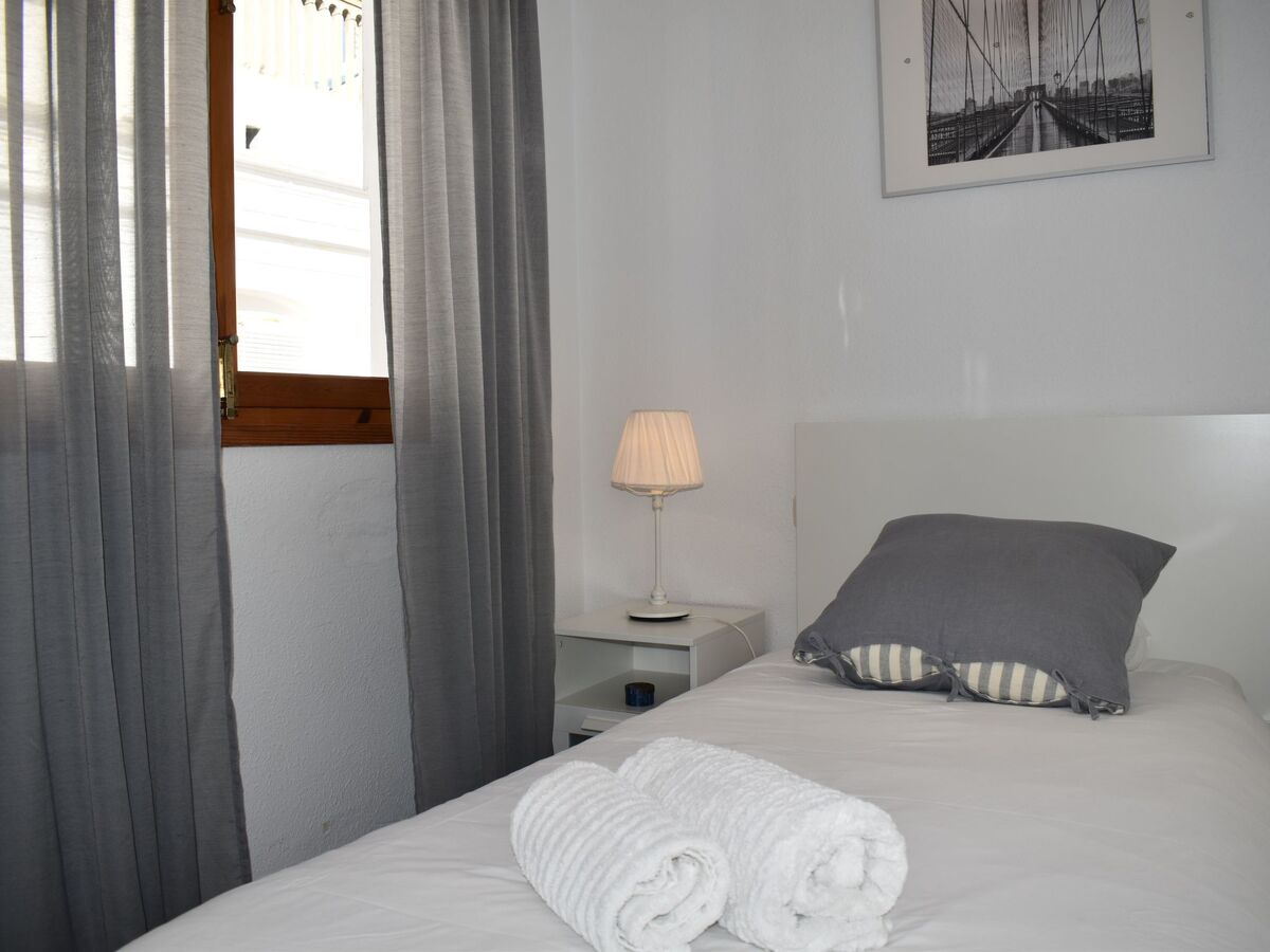 Appartement avec terrasse au cœur de Competa - Photo 5