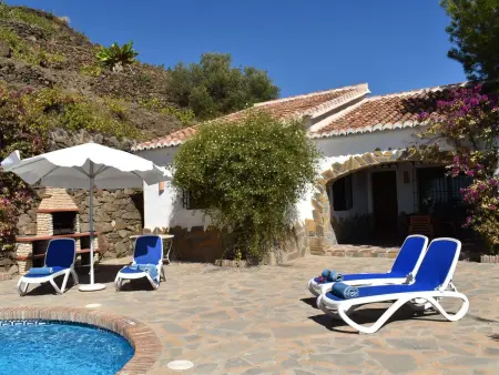 Location maison à Competa, Finca Angarilla mit privatem Pool