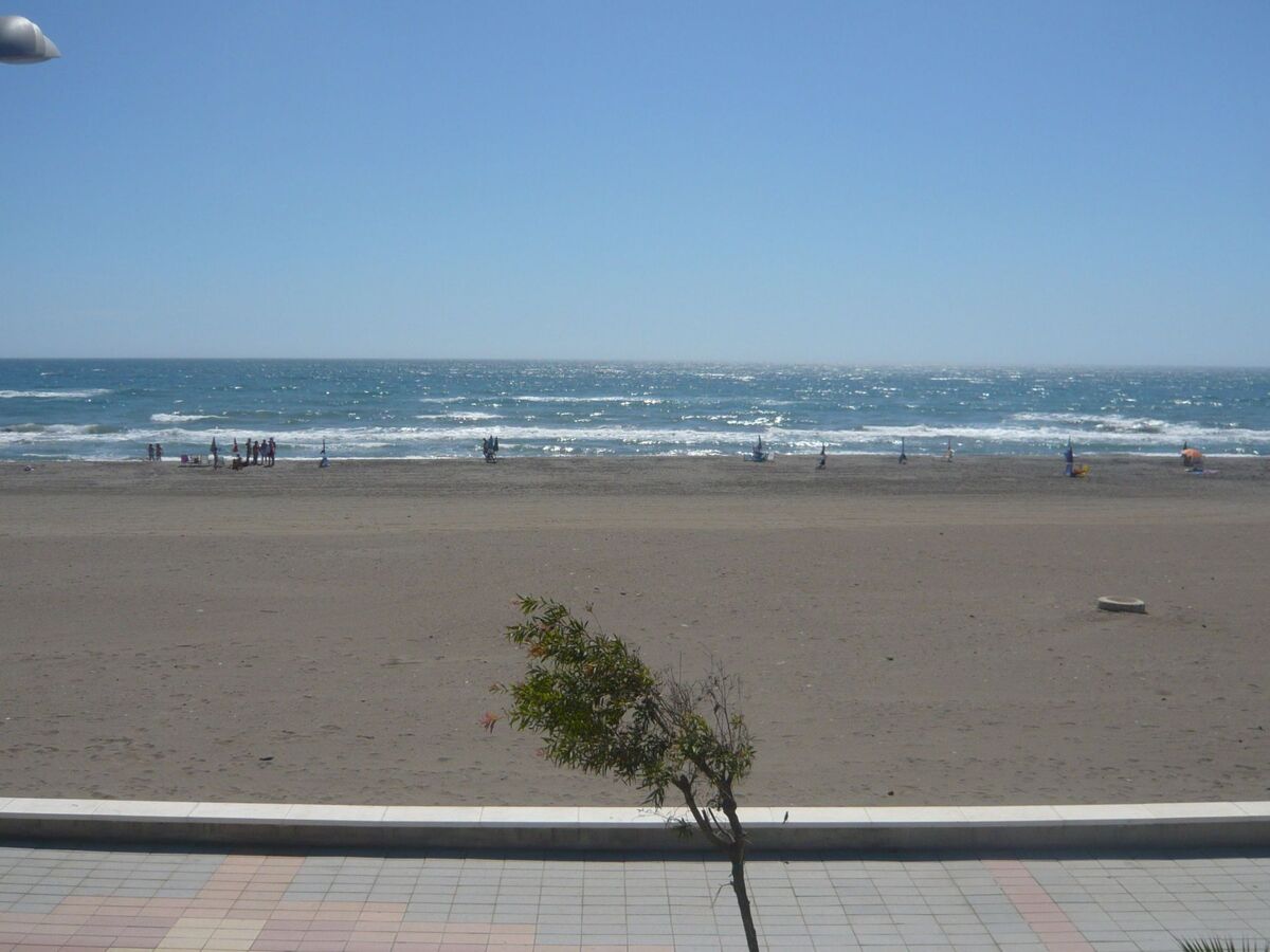 Appartement en bord de mer à Torrox, vue directe océan - Photo 2